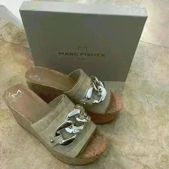 Vaneda Platform Slide Sandal Size 7 - Picture 4 of 9